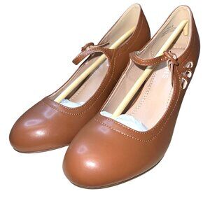 J.Adams Pixie Tan Faux Leather Pixie Heels Size 8